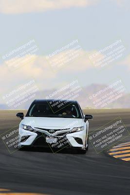 media/May-20-2023-SCCA SD (Sat) [[27fa1472d4]]/4-Novice Group/Session 3 (Turn 12)/